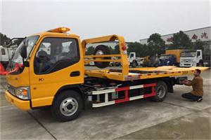 印台哪里有拖车服务