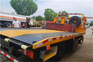 印台附近拖车电话号码服务